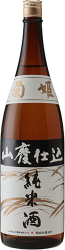 [KIKUH02_1800_L3M] 菊姫 山廃純米 (1800ml)